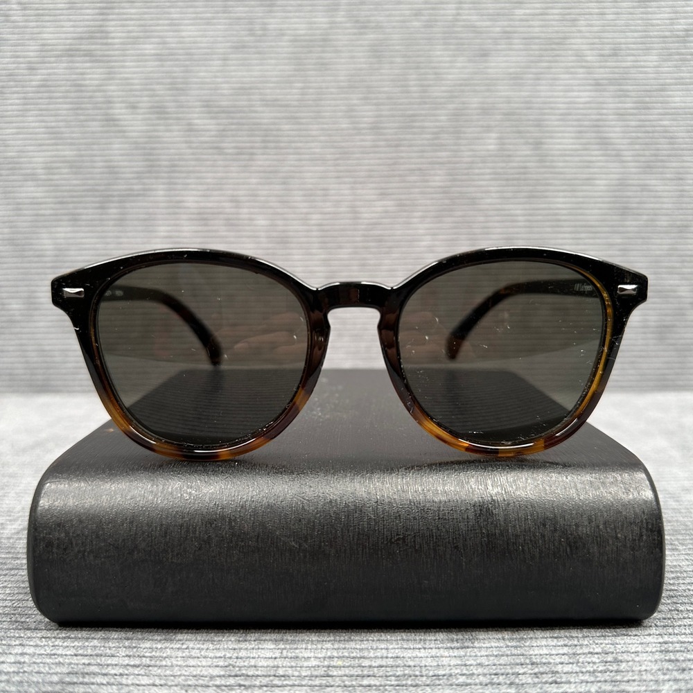 Le Specs Bandwagon Sunglasses Tortoise Black Round Frame 1802194